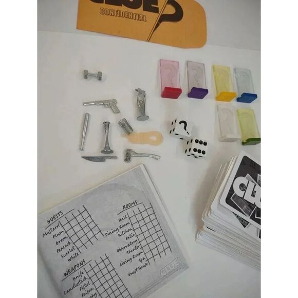 Clue Discover the Secrets 2008 Replacement Parts Question Mark Pawn Weapons Card - Picture 10 of 16